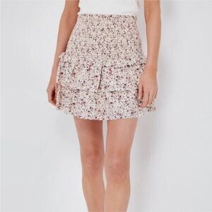 Tuckernuck Hyacinth House Floral Steff Smocked Mini Skirt Pink Size S NWT